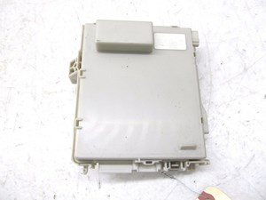  2007-2011 LEXUS GS350 OEM LEFT REAR TRUNK FUSE BOX CONTROL MODULE 82670-30230 