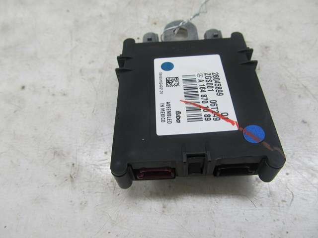 2007-2012 MERCEDES GL450 X164 OEM REAR TAILGATE ANTENNA AMPLIFIER CONTROL MODULE
