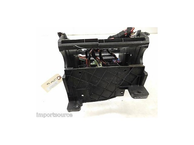 2012-2015 VOLKSWAGEN BEETLE A5 OEM RADIO STEREO DASH MOUNT FUSE BOX 5C0907371