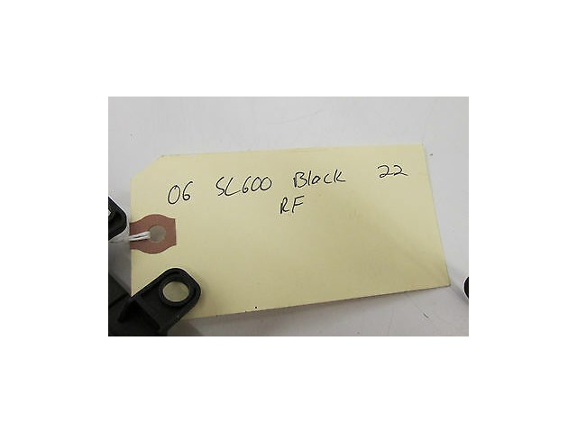 2004-2006 MERCEDES BENZ SL600 R230 OEM RIGHT FRONT KEYLESS GO ENTRY ANTENNA