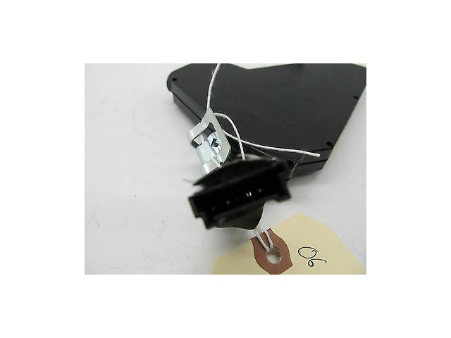 2004-2006 MERCEDES BENZ SL600 R230 OEM RIGHT FIREWALL ANTENNA AMPLIFIER MODULE