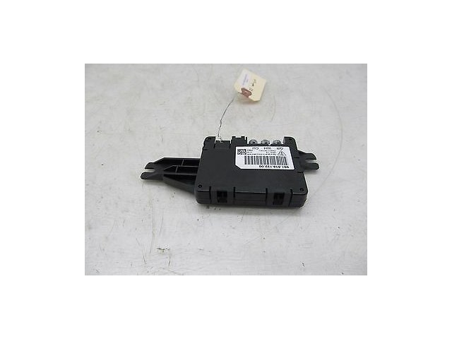 2013-2015 PORSCHE BOXSTER 981 OEM ANTENNA CONTROL MODULE 99161812200
