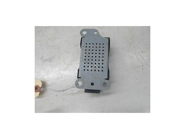 2008-2013 VOLKSWAGEN GTI MK6 OEM ELECTRICAL ANTENNA CONTROL MODULE 5M0035570B