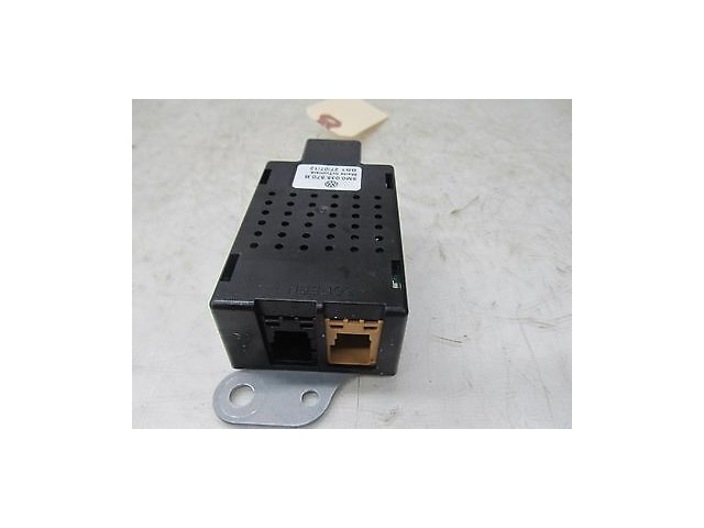 2008-2013 VOLKSWAGEN GTI MK6 OEM ELECTRICAL ANTENNA CONTROL MODULE 5M0035570B