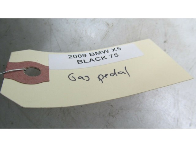  2007-2010 BMW X5 E70 OEM LEFT FRONT DRIVER SIDE GAS PEDAL 