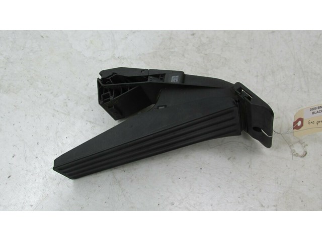  2007-2010 BMW X5 E70 OEM LEFT FRONT DRIVER SIDE GAS PEDAL 