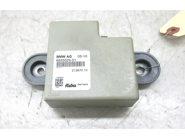  2009-2013 BMW 328i E93 E92 LCI OEM RIGHT REAR QUARTER BACK UP ANTENNA MODULE  