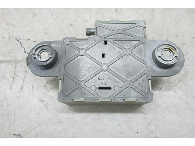  2009-2013 BMW 328i E93 E92 LCI OEM RIGHT REAR QUARTER BACK UP ANTENNA MODULE  