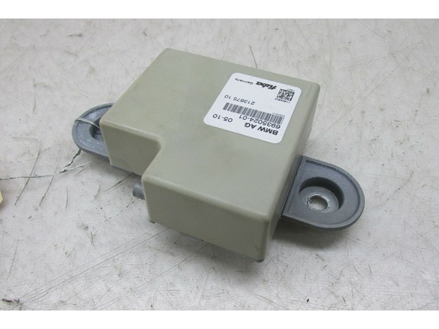  2009-2013 BMW 328i E93 E92 LCI OEM RIGHT REAR QUARTER BACK UP ANTENNA MODULE  