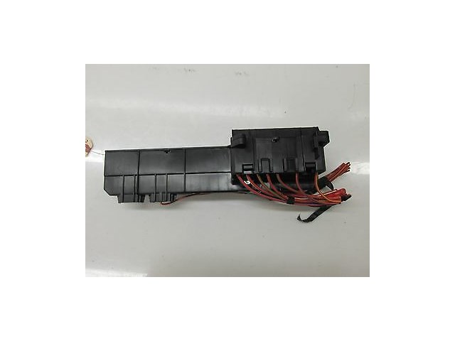  2008-2010 BMW 528xi 535i E60 OEM RIGHT FRONT KNEE PANEL RELAY JUNCTION FUSE BOX