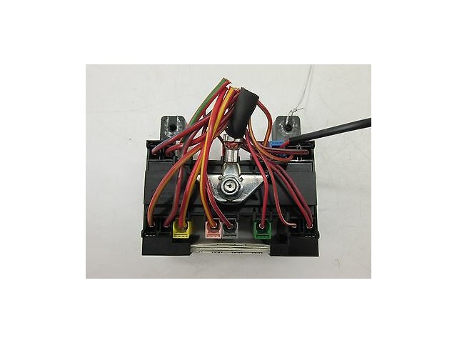 2006-2009 MERCEDES CLS500 W219 OEM LEFT FRONT INBOARD FUSE BOX W/ GUIDEBOOK