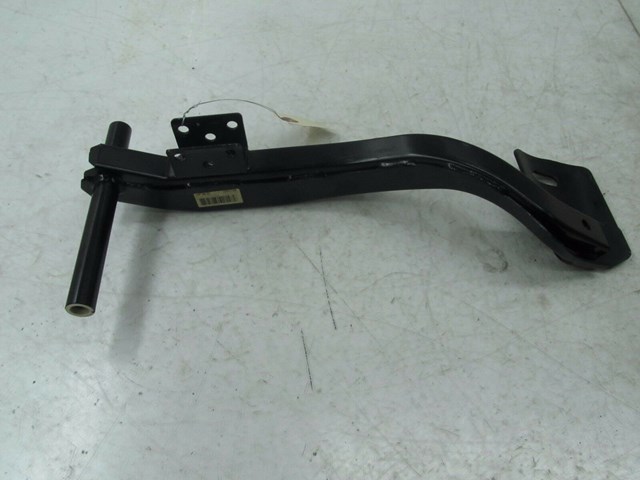 2004-2007 VOLKSWAGEN TOUAREG OEM LEFT FRONT DRIVER SIDE BRAKE PEDAL 