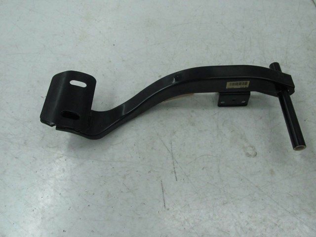 2004-2007 VOLKSWAGEN TOUAREG OEM LEFT FRONT DRIVER SIDE BRAKE PEDAL 
