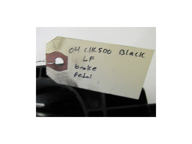 2004-2005 MERCEDES BENZ CLK500 W209 OEM BRAKE PEDAL A2032900401