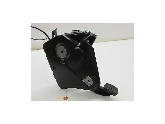 2006-2009 MERCEDES CLS500 W219 OEM DRIVER EMERGENCY E BRAKE PEDAL PAD ASSEMBLY