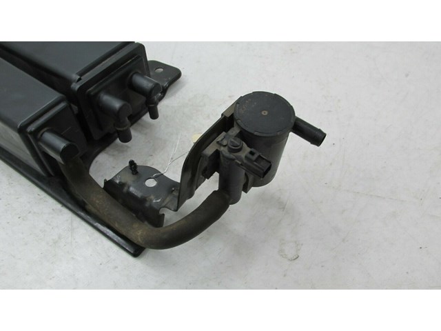 2011-2015 LINCOLN MKX OEM FUEL VAPOR CHARCOAL CANISTER BOX   