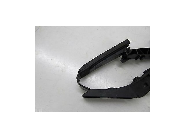 2007-2009 MERCEDES S550 W221 OEM LEFT FRONT GAS PEDAL 
