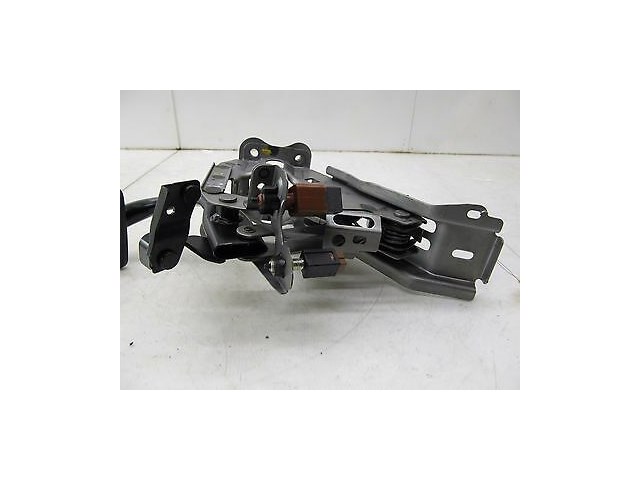 2009-2012 NISSAN 370Z COUPE OEM FLOOR BRAKE PEDAL W/ PAD