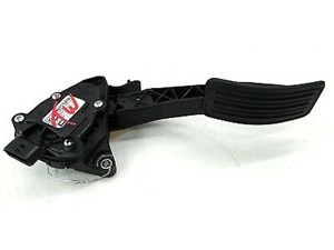 2013-2015 NISSAN ALTIMA SEDAN L33 OEM ACCELERATION ACCELERATOR GAS PEDAL PAD