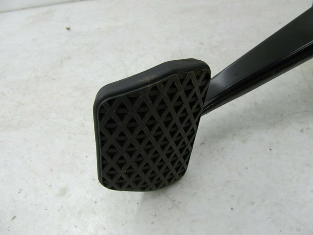 2007-2010 BMW X5 E70 OEM LEFT FRONT DRIVER BRAKE PEDAL 