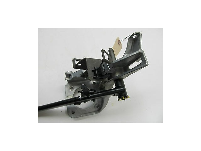 2001-2006 BMW 325Ci E46 COUPE OEM LEFT FRONT DRIVER'S FOOT BRAKE PEDAL ASSEMBLY 