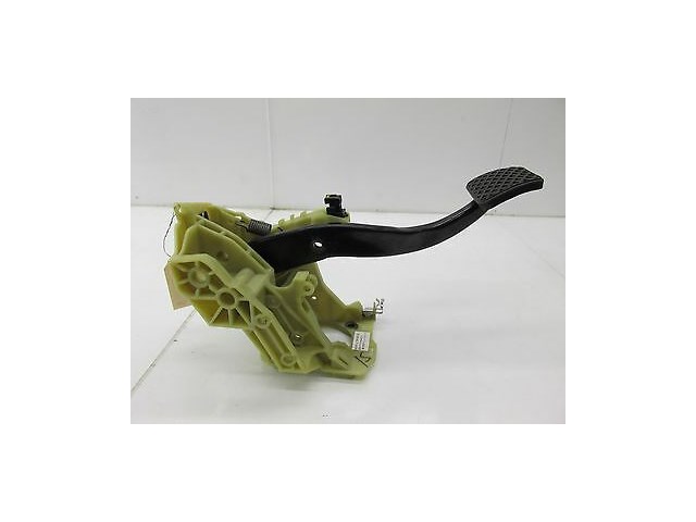 2004-2005 BMW 645CI E63 OEM LEFT FRONT FLOOR BRAKE PEDAL ASSEMBLY 6759947