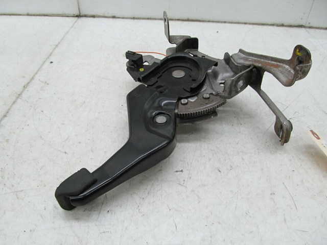 2008-2015 INFINITI G37 Q60 OEM LEFT FRONT FOOT PARKING EMERGENCY BRAKE PEDAL