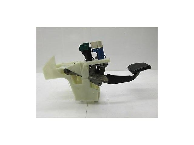2004-2007 JAGUAR XJR X350 OEM LEFT FRONT FLOOR BRAKE PEDAL 2W93 2450 AC