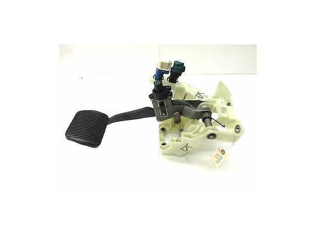 2004-2007 JAGUAR XJR X350 OEM LEFT FRONT FLOOR BRAKE PEDAL 2W93 2450 AC