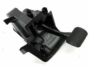 2003-2006 MERCEDES BENZ E500 W211 OEM FOOT BRAKE PEDAL ASSEMBLY W/ SENSOR 