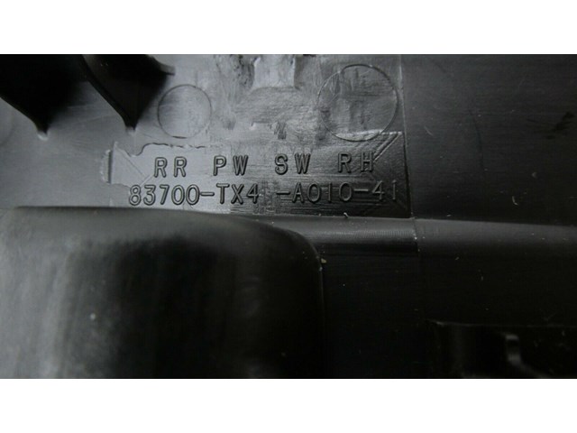 2013-2018 ACURA RDX OEM RIGHT REAR DOOR WINDOW SWITCH TRIM 