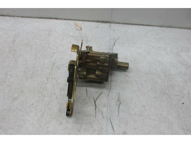 2007-2010 BMW 328xi E90 OEM FRONT ENGINE OIL PUMP 7519870-05