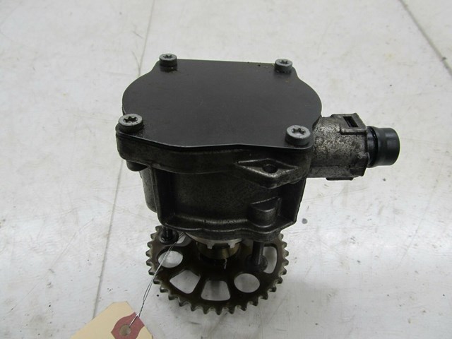 2007-2010 BMW 328xi E90 OEM FRONT ENGINE OIL PUMP 