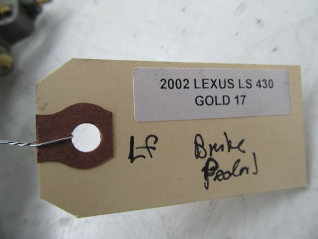2001-2006 LEXUS LS430 OEM LEFT FRONT DRIVER SIDE BRAKE PEDAL ASSEMBLY 