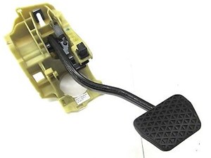 2006-2007 BMW 530XI WAGON E61 OEM BRAKE STOP PEDAL ASSEMBLY W/ PAD