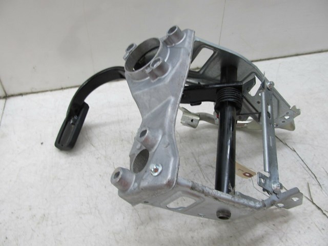 2004-2011 SAAB 9-3 AERO OEM LEFT FRONT BRAKE PEDAL ASSEMBLY 