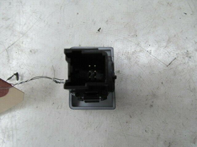 2010-2012 LINCOLN MKZ OEM TRUNK LATCH RELEASE HANDLE LEVER SWITCH
