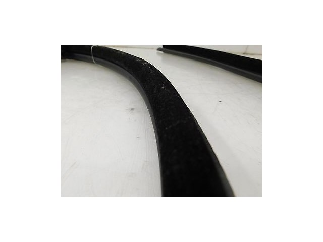 2008-2010 BMW 535i E60 OEM RIGHT REAR DOOR WEATHER SEAL RUBBER STRIP TRIM