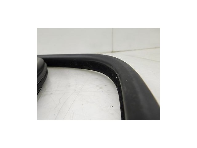 2008-2010 BMW 535i E60 OEM RIGHT REAR DOOR WEATHER SEAL RUBBER STRIP TRIM