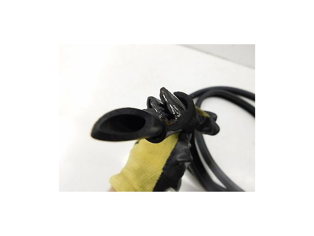 2008-2010 BMW 535i E60 OEM LEFT REAR DOOR WEATHER SEAL RUBBER STRIP TRIM