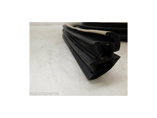 2005-2009 BUICK LACROSSE OEM LEFT REAR DOOR INTERIOR WEATHER SEAL TRIM
