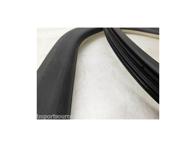 2005-2009 BUICK LACROSSE OEM RIGHT REAR DOOR INTERIOR WEATHER SEAL TRIM