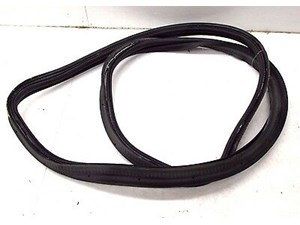 2012-2014 FORD FOCUS OEM REAR TRUNK WEATHER SEAL STRIP 