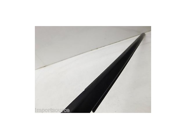 2013-2015 GMC ACADIA OEM RIGHT REAR PASSENGER DOOR WINDOW WEATHER SEAL TRIM