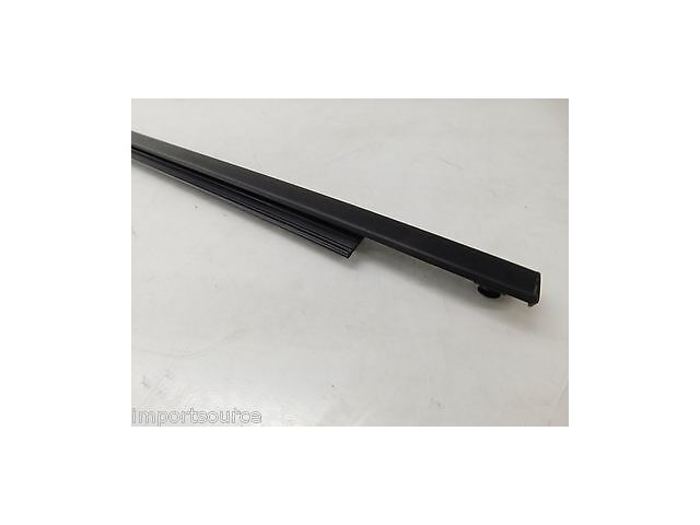 2013-2015 GMC ACADIA OEM RIGHT REAR PASSENGER DOOR WINDOW WEATHER SEAL TRIM