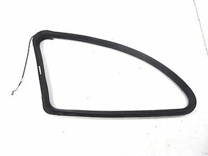  2006-2009 MERCEDES R350 W251 OEM RIGHT REAR QUARTER GLASS RUBBER WEATHER SEAL