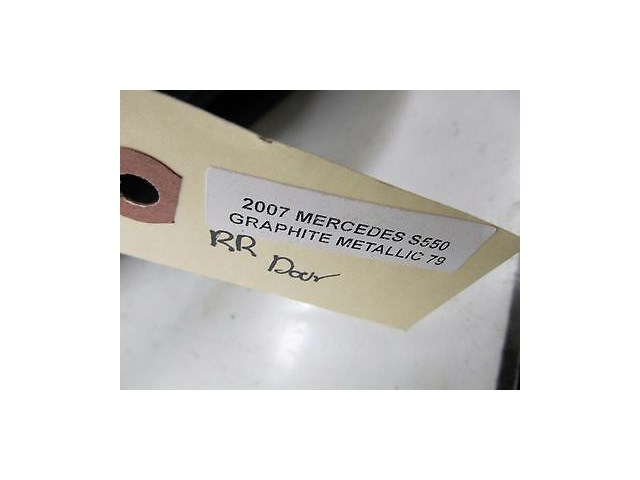 2007-2009 MERCEDES S550 W221 OEM RIGHT REAR DOOR WEATHER SEAL PROTECTIVE EDGE 