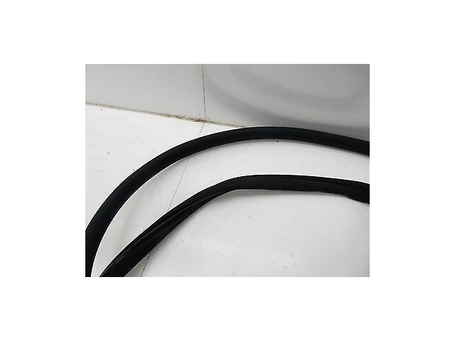 2007-2009 MERCEDES S550 W221 OEM RIGHT REAR DOOR WEATHER SEAL PROTECTIVE EDGE 