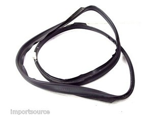 2007-2009 MERCEDES S550 W221 OEM REAR TRUNK HATCH WEATHER SEAL PROTECTIVE EDGE