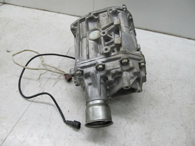 2010-2014 SUBARU IMPREZA 2.0 OEM REAR OF TRANSMISSION CASE 